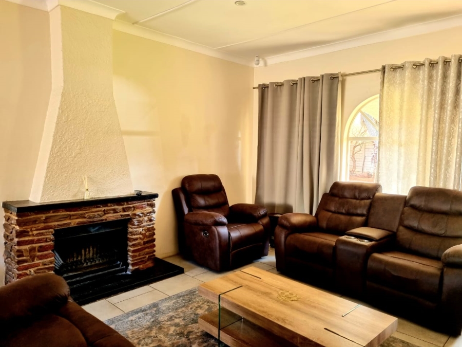 4 Bedroom Property for Sale in Monument Heights Northern Cape